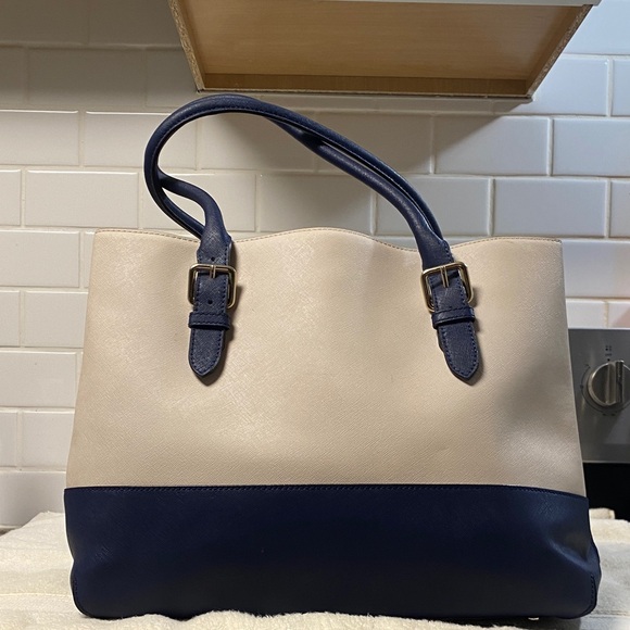 Kate Spade Navy and Cream Tote - Picture 4 of 13